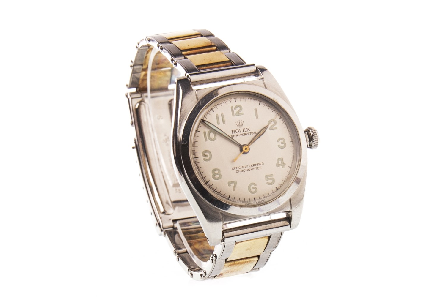 A GENTLEMAN'S ROLEX 1940S WRIST WATCH