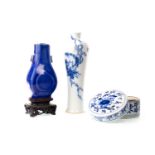 A CHINESE BLUE AND WHITE VASE, ANOTHER, A JAR AND A BOX