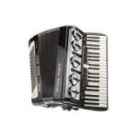 AN ITALIAN SETTIMIO SOPRANI ACCORDION