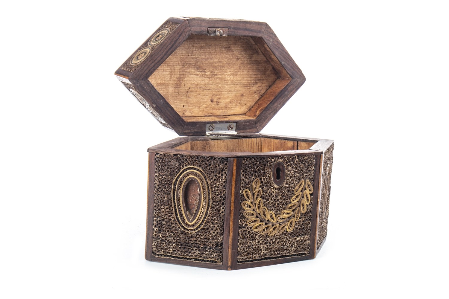 A GEORGE III MAHOGANY ROLLED PAPER HEXAGONAL TEA CADDY - Image 2 of 2