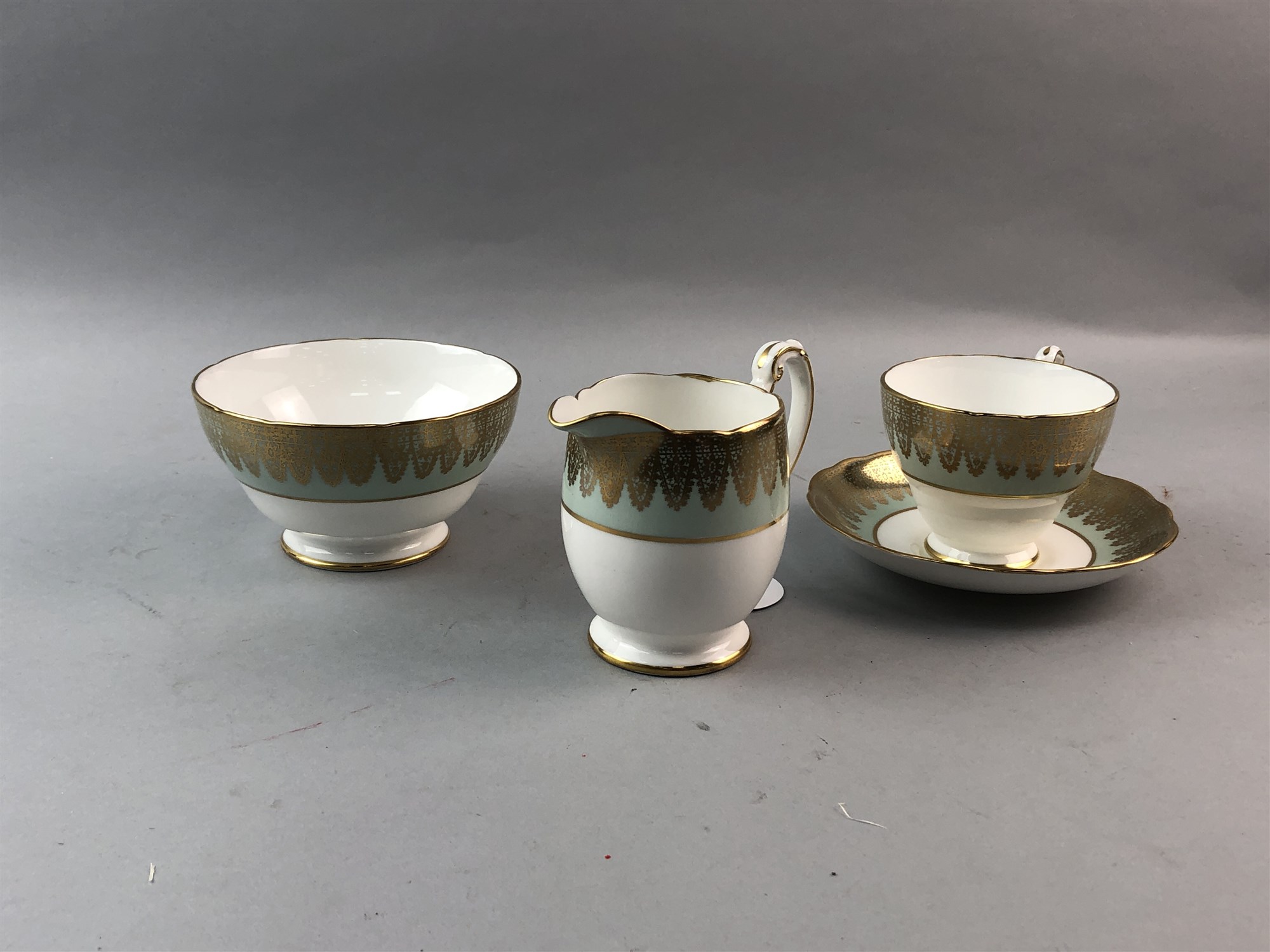 A HAMMERSLEY & CO TEA SERVICE AND A SUSIE COOPER PART COFFEE SERVICE