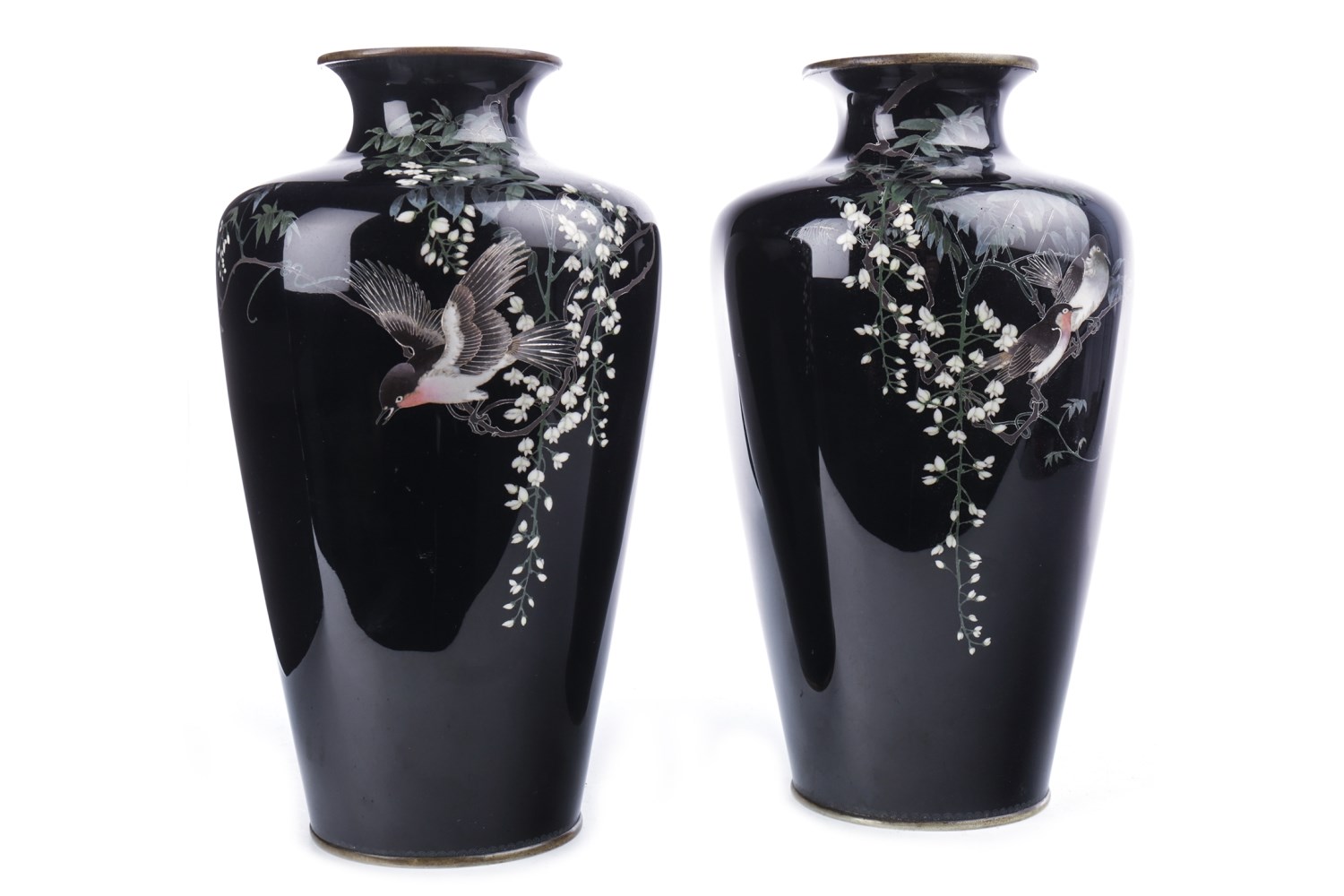 A PAIR OF JAPANESE CLOISONNE VASES