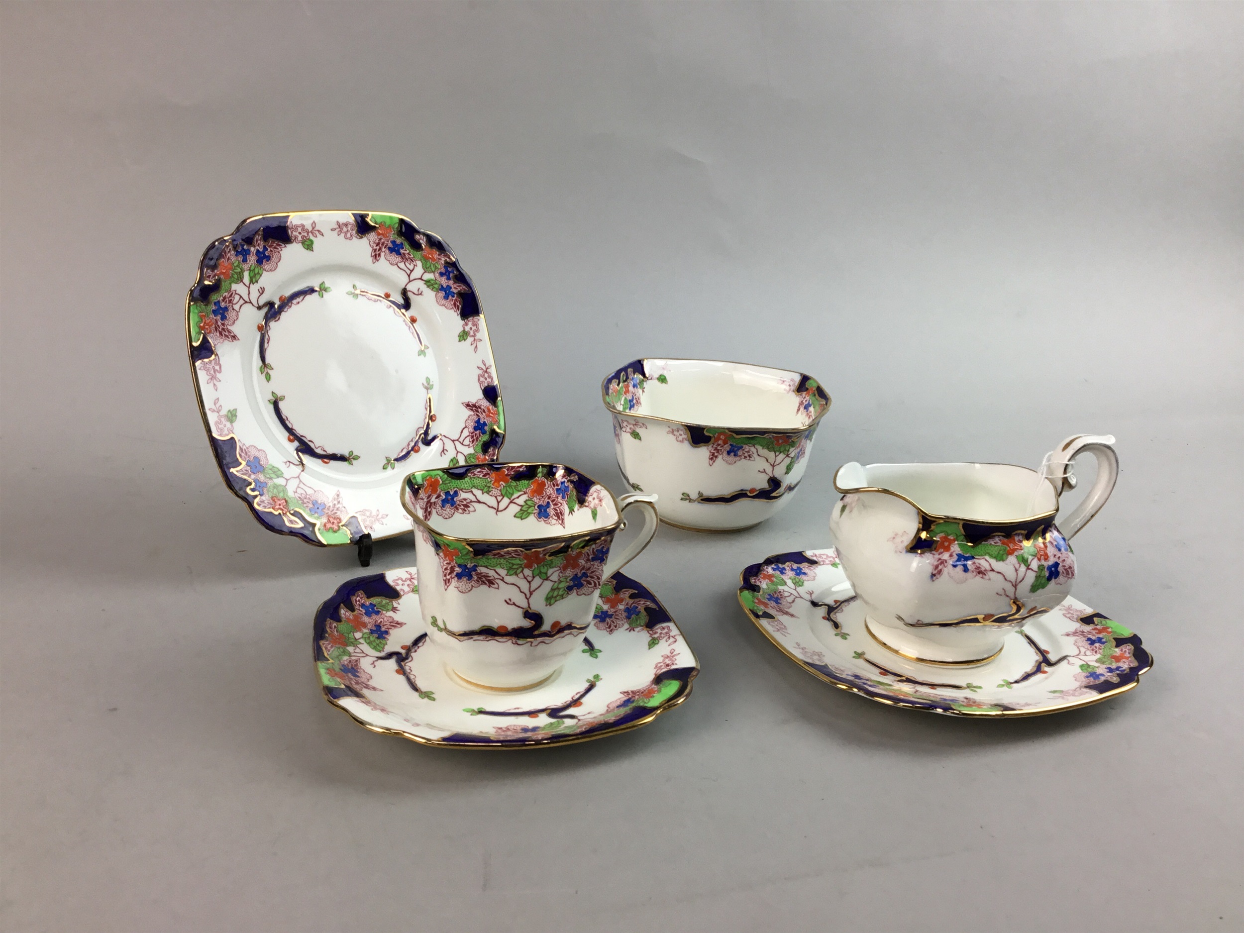 A STANDARD CHINA TUDOR SHAPE PART TEA SERVICE