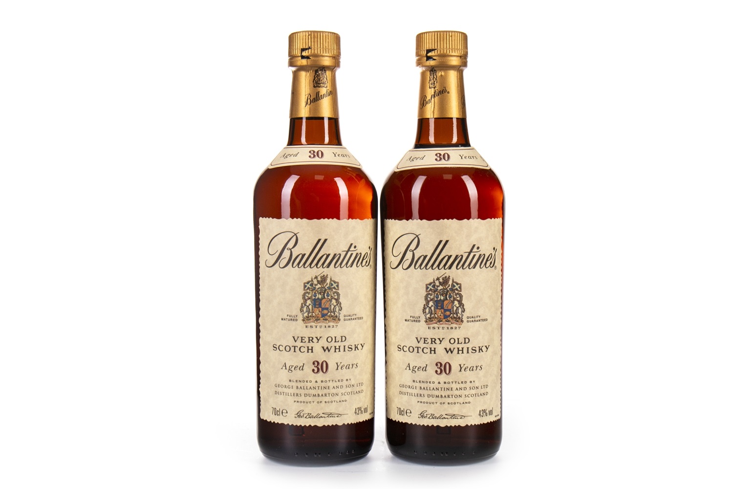 BALLANTINE'S AGED 30 YEARS (2)