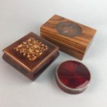 A COLLECTION OF SMALL TRINKET BOXES