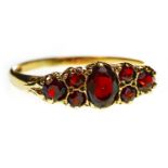 A VICTORIAN STYLE GEM SET RING