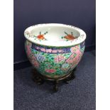 A EARLY 20TH CENTURY CHINESE FISH BOWL