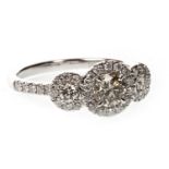 A CERTIFICATED DIAMOND DRESS RING