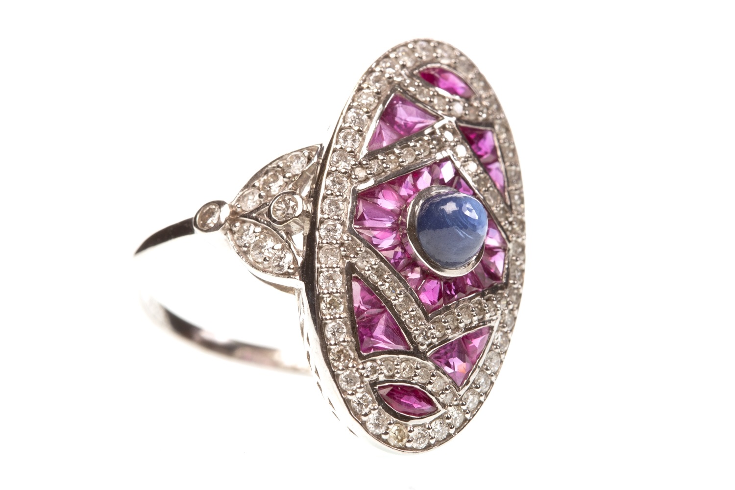 A RUBY, SAPPHIRE AND DIAMOND RING