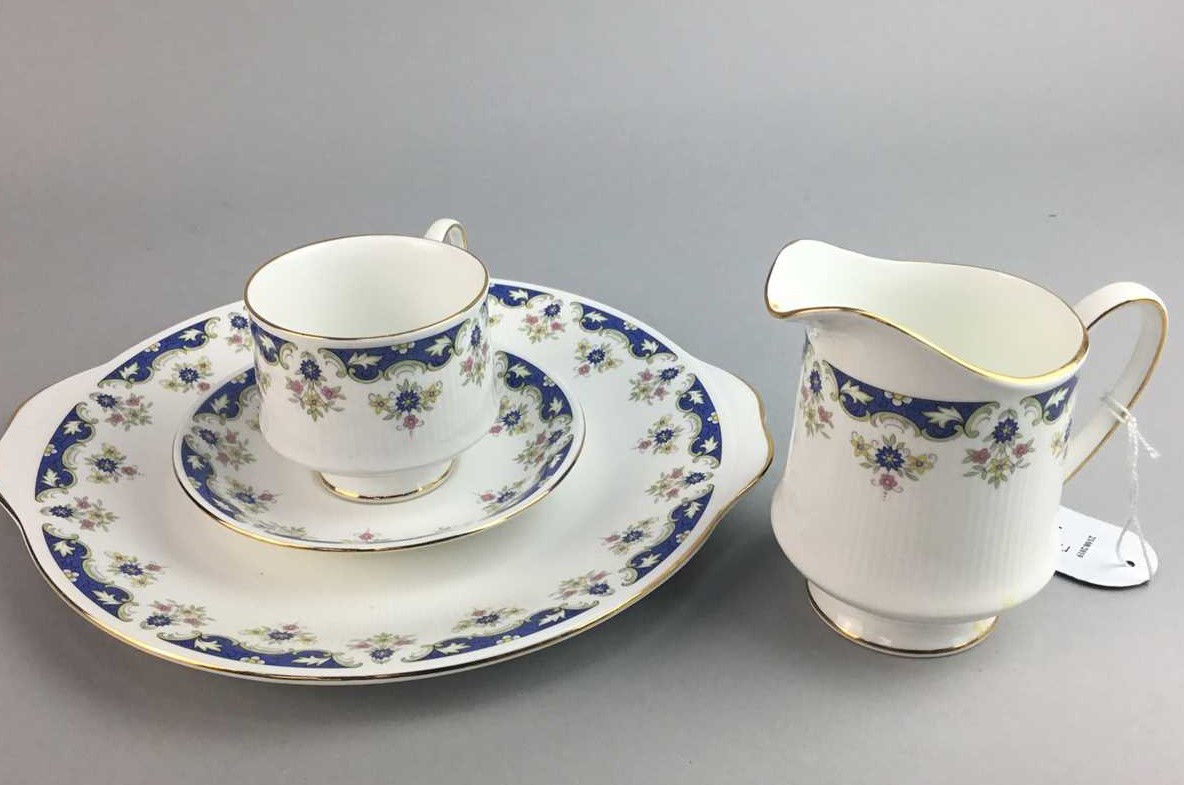 A 20TH CENTURY PARAGON TEA SERVICE