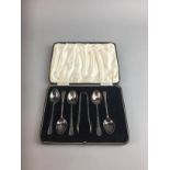 A CASED SET OF SILVER PLATED SPOONS AND OTHER SILVER PLATED FLATWARE