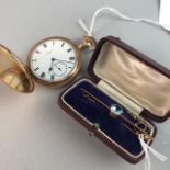 A POCKET WATCH AND A BAR BROOCH