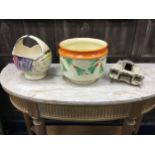 THREE ART DECO STYLE CERAMIC ITEMS