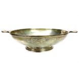 A SILVER QUAICH SHAPED SILVER BOWL BY WALKER AND HALL