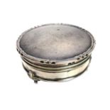 A GEORGE V SILVER TRINKET BOX