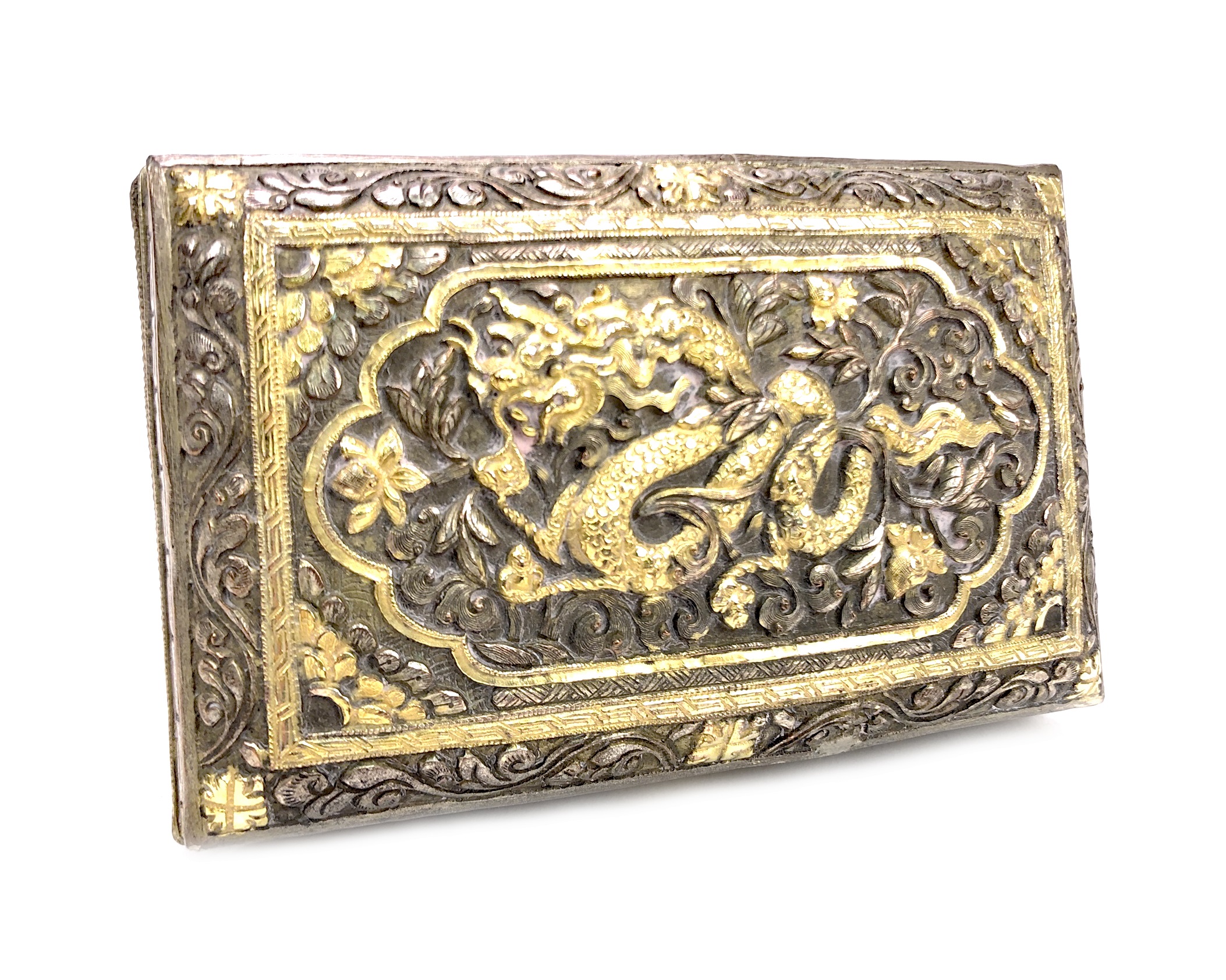 A CHINESE WHITE METAL BOX AND A WOOD TRAY - Image 2 of 3