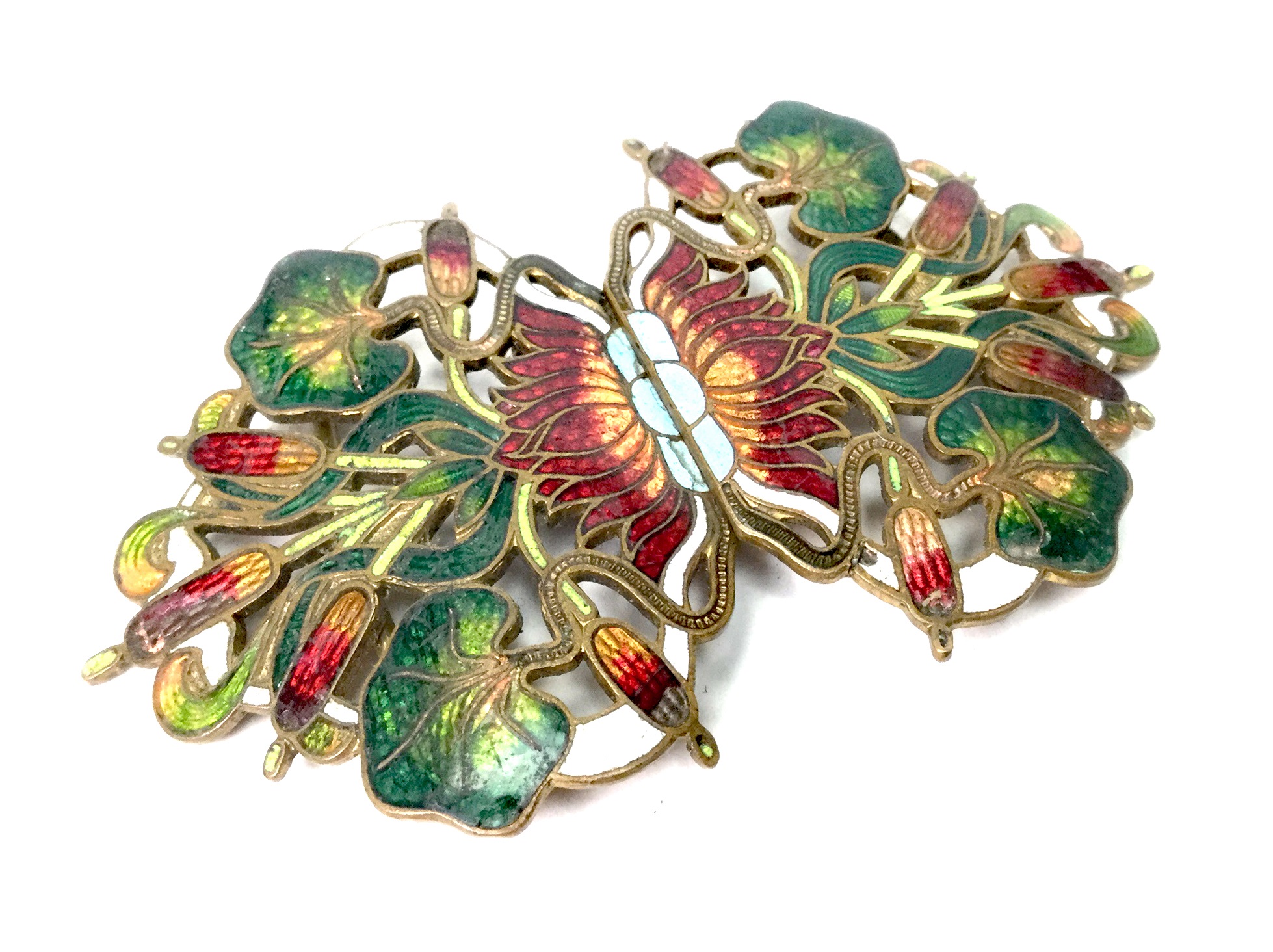 A CHINESE CLOISONNE BELT BUCKLE