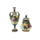 A ROYAL WORCESTER VASE AND POT POURRI