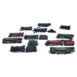 A LOT OF HORNBY AND OTHER 00 GAUGE LOCOMOTIVES