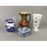 A WEDGWOOD JASPERWARE TRINKET BOX AND OTHER CERAMICS