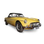 AN ATTRACTIVE 1972 MGB ROADSTER, MOTOR CAR