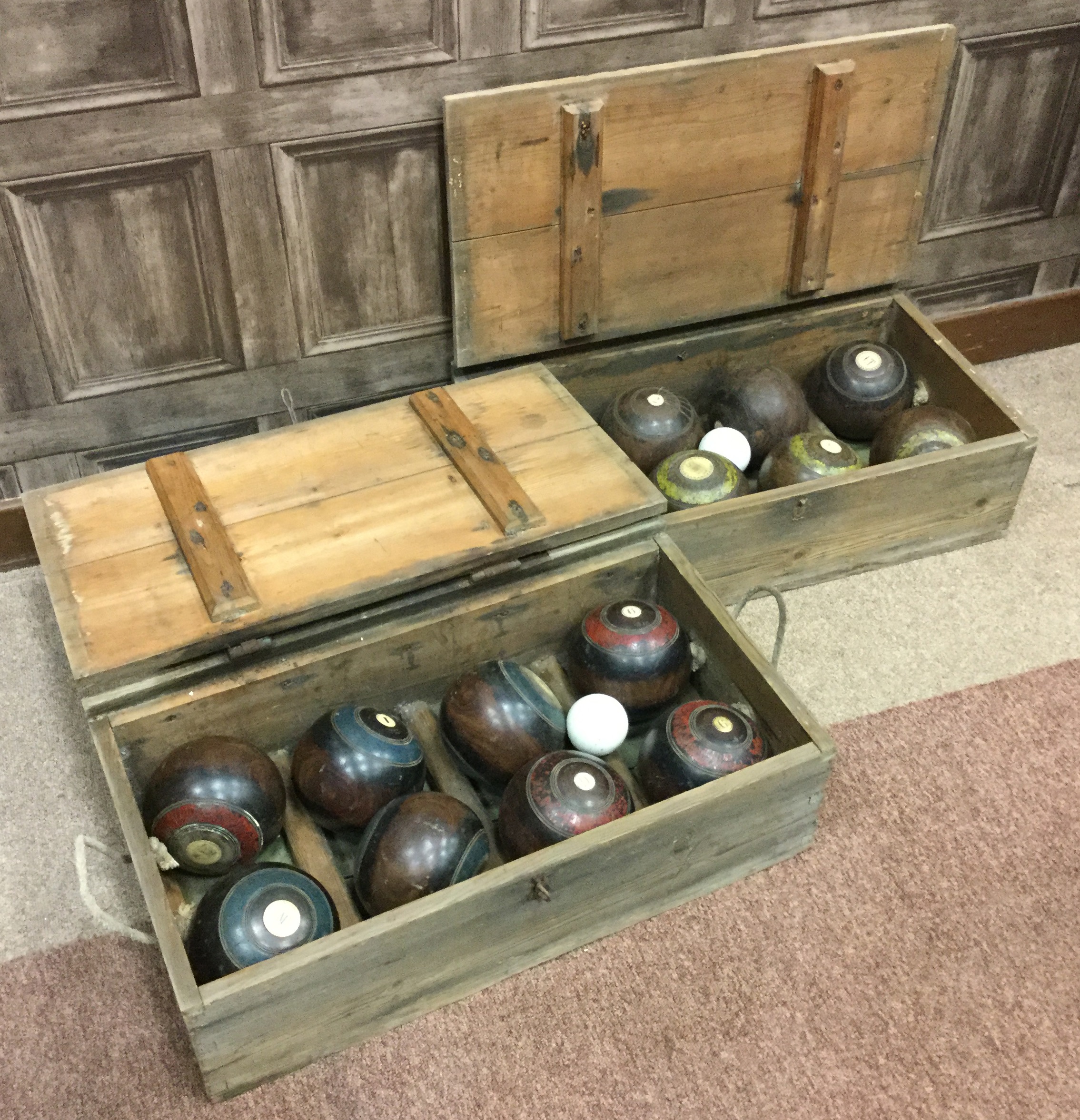 A LOT OF TWO BOXES OF LAWN BOWLS