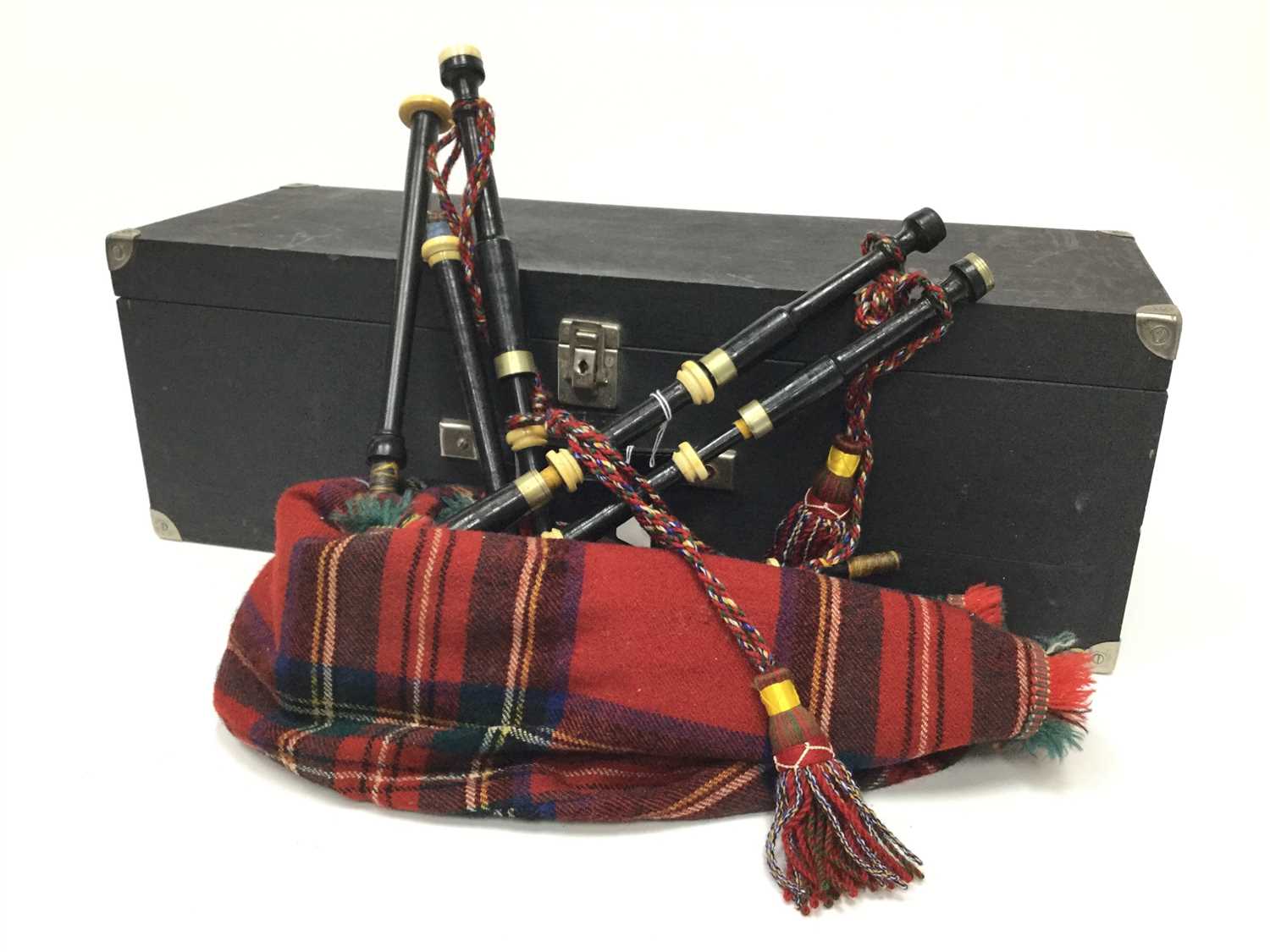 A SET OF CHAMBER BAGPIPES POSSIBLY BY GLEN'S EDINBURGH