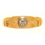 A VICTORIAN DIAMOND RING IN GOLD MARKED 18CT, GRAIN SET OLD CUT DIAMOND APPROX 0.10 CT, 4.5G, SIZE