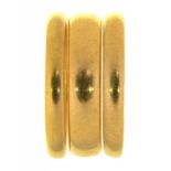 THREE 22CT GOLD WEDDING RINGS, 11G, SIZES M½, L AND J++LIGHT SCRATCHES AND WEAR CONSISTENT WITH AGE