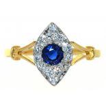 A SAPPHIRE AND DIAMOND CLUSTER RING, OF MARQUISE SHAPE, IN 18CT GOLD, LONDON 1986, 2.5G, SIZE L++