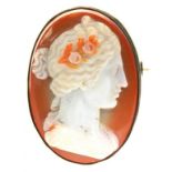 A SARDONYX CAMEO, DEMETER WREATHED WITH LAUREL AND POPPIES, IN SILVER MOUNT, APPROX 40 X 25 MM, 22.