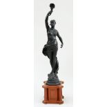 A SPELTER FIGURAL LAMP ON A MAHOGANY BASE, 140CM H