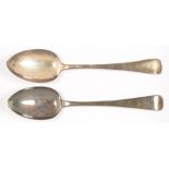 A PAIR OF GEORGE IV SILVER TABLESPOONS, LONDON 1823, 3OZS 13DWTS++TARNISHED.