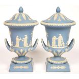 A PAIR OF WEDGWOOD JASPER WARE CAMPANA VASES AND COVERS, 30CM H, IMPRESSED MARKS, SECOND HALF 20TH