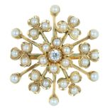 A VICTORIAN SEED PEARL AND DIAMOND BROOCH PENDANT, IN GOLD, UNMARKED, 2.3 CM LONG, 6G++IN GOOD