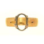 A GOLD RING WITH EMPTY SETTING, 4G, SIZE O ½++LIGHT WEAR CONSISTENT WITH AGE