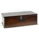 AN 18TH C OAK BIBLE BOX WITH IRON LOCK PLATE, 18CM H; 55 X 34CM