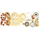 MISCELLANEOUS JEWELLERY AND TWO KEYLESS LEVER WATCHES, TO INCLUDE A VICTORIAN AGATE MOURNING