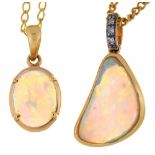 A FREEFORM SHAPED OPAL PENDANT OF 2.5 CT APPROX, IN DIAMOND SET GOLD MOUNT, MARKED 14k, ON 9CT