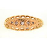 A ROSE CUT DIAMOND RING, IN 18CT GOLD, CHESTER 1908, 1.5G, SIZE M++IN GOOD CONDITION, WITH LIGHT