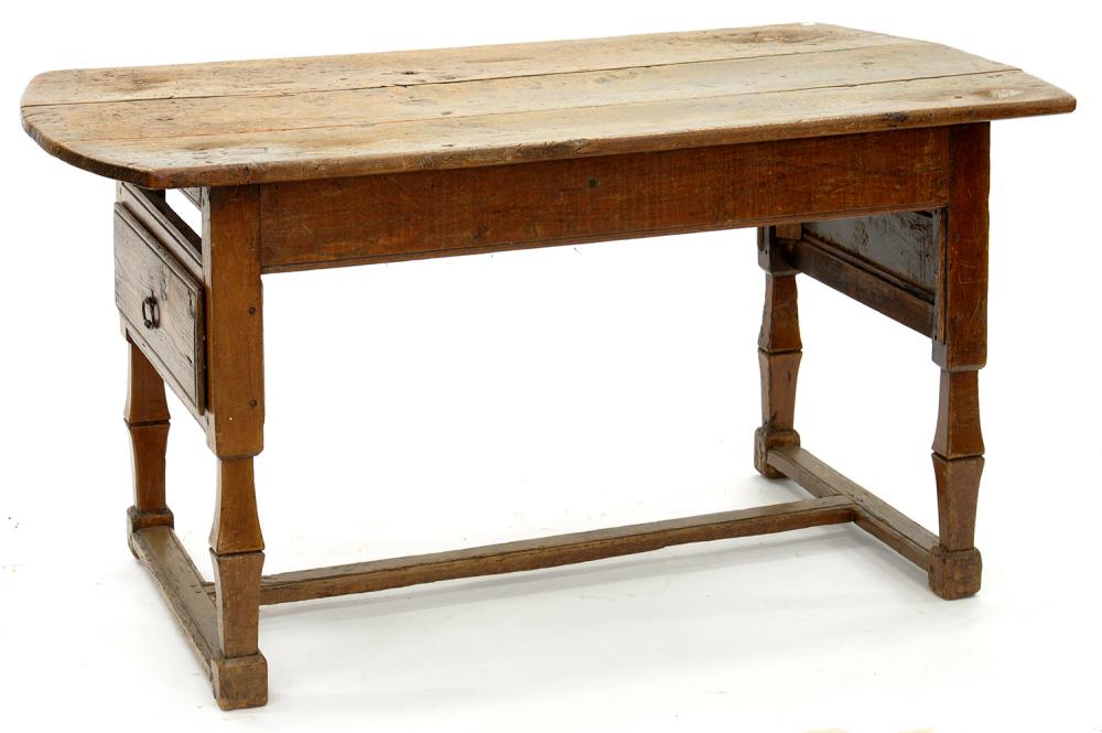 AN EARLY 19TH C FRENCH PROVINCIAL CHESTNUT AND FRUITWOOD TABLE, POSSIBLY BRITTANY, WITH BOARDED