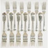 MISCELLANEOUS SILVER FORKS, EDWARD VII AND LATER, VARIOUS PATTERNS, 24OZS 2DWTS++GOOD CONDITION