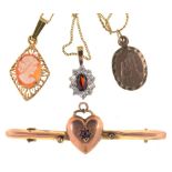 A VICTORIAN RUBY HEART BAR BROOCH IN 9CT GOLD, CHESTER 1899 AND THREE PENDANTS ON GOLD CHAINS,