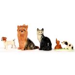 FOUR BESWICK AND OTHER ANIMAL MODELS OF DOGS AND CATS, VARIOUS SIZES, PRINTED MARK