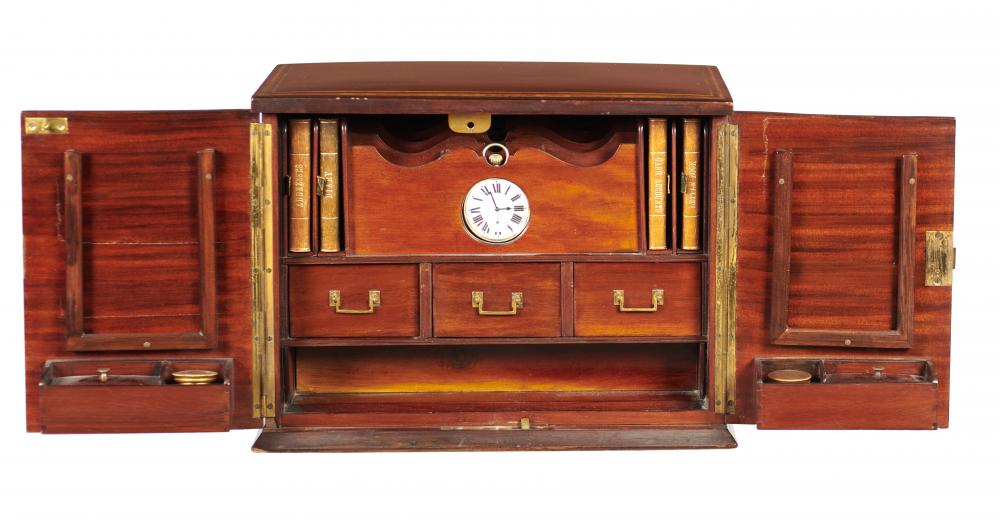 AN EDWARD VII MAHOGANY STATIONERY BOX, C1900-10 crossbanded in satinwood and line inlaid, the