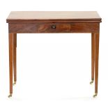 A VICTORIAN INLAID MAHOGANY TEA TABLE ON SQUARE TAPERING LEGS AND BRASS CASTORS, 75CM H X 86CM W