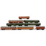 EIGHT VARIOUS O-GAUGE RAILWAY COACHES