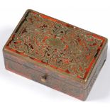 A FRENCH CUT BRASS AND RED STAINED HORN 'BOULLE' BOX, 8.5CM L, 19TH C