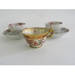 A FLIGHT, BARR AND BARR JAPAN PATTERN TEA CUP, IMPRESSED MARK, C1820 AND A PAIR OF NEWHALL TYPE