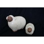 STUDIO POTTERY. A GLAZED STONEWARE EWE AND LAMB, 30CM H X 35CM AND SMALLER